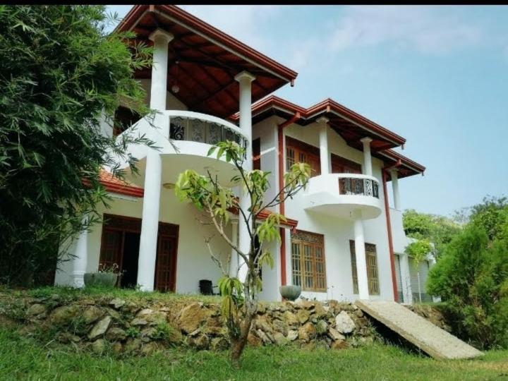 فندق Blue Point Rest تانجالي المظهر الخارجي الصورة